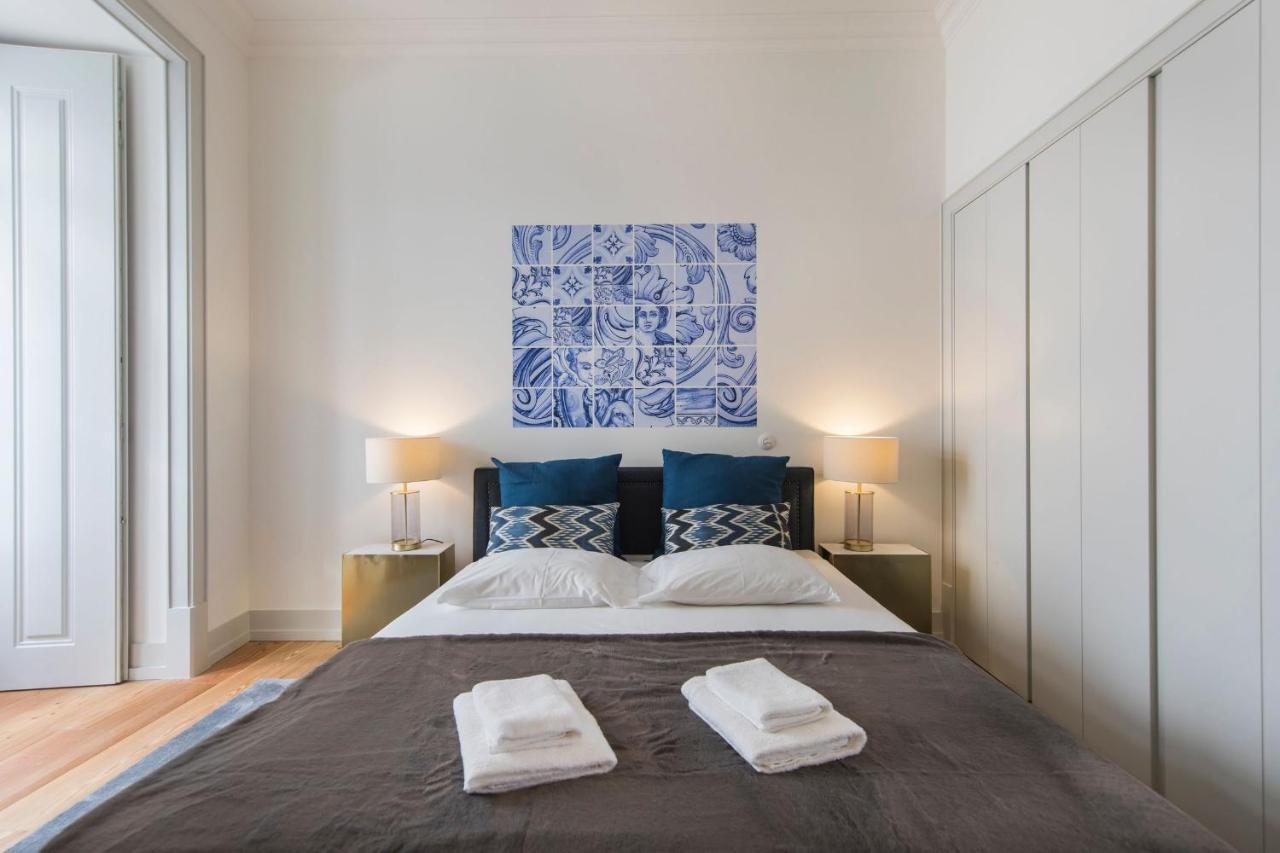 Lovelystay - Fancy In The Heart Of Lisbon